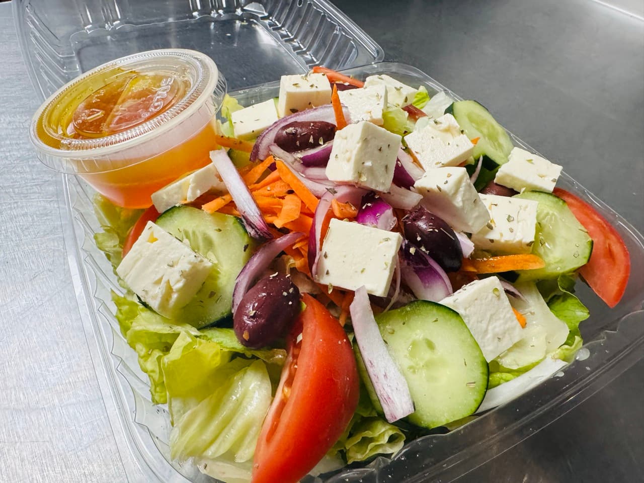 Fresh Garden Salads with Garlic Bread & Dressing